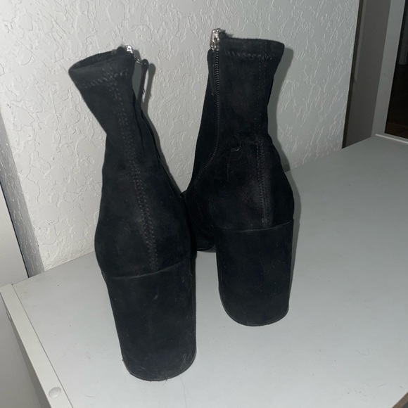 Black Steve Madden booties - Picture 5 of 6